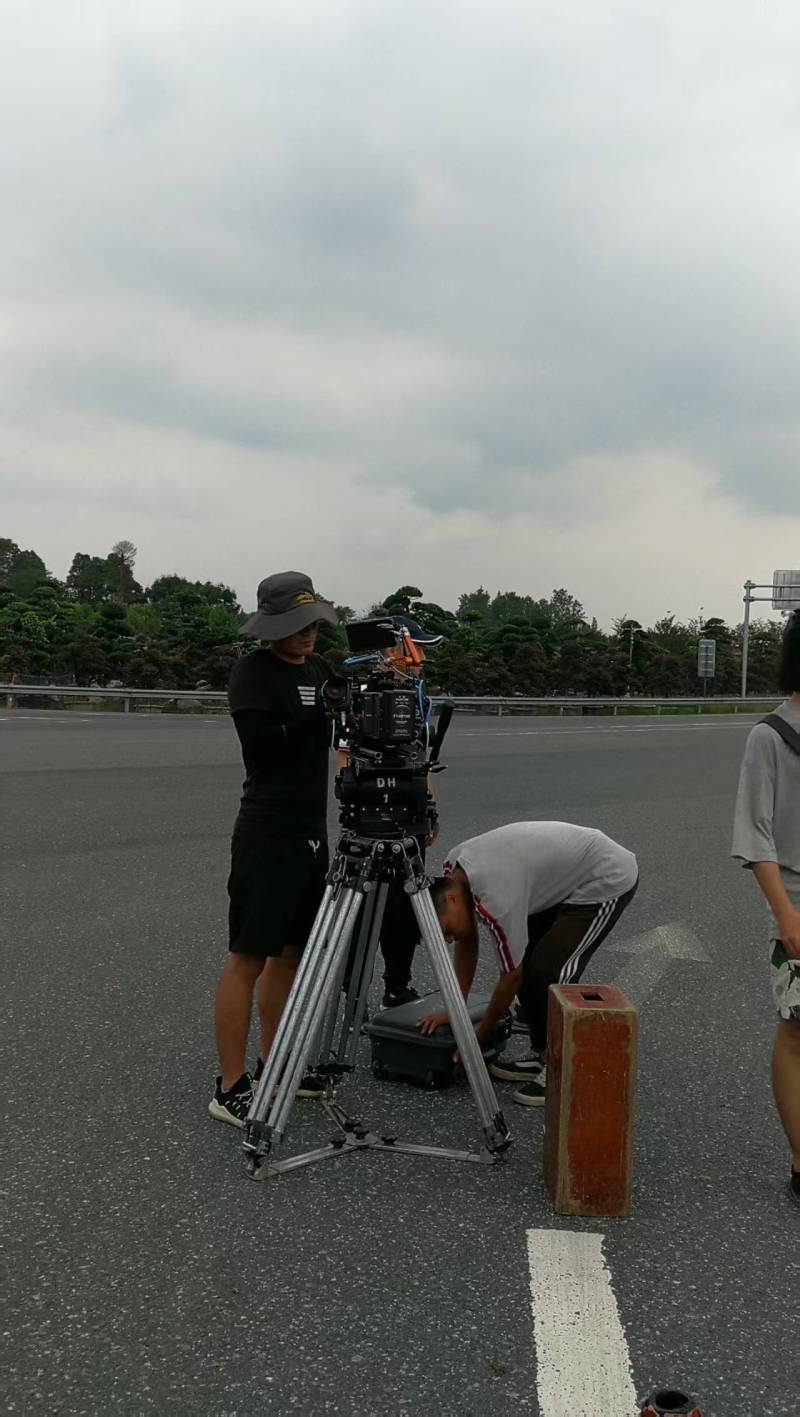 九原区TVC拍摄公司：唤醒集体记忆，构建跨代际沟通桥梁